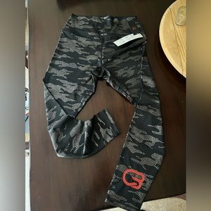 NWT cyclebar leggings large l